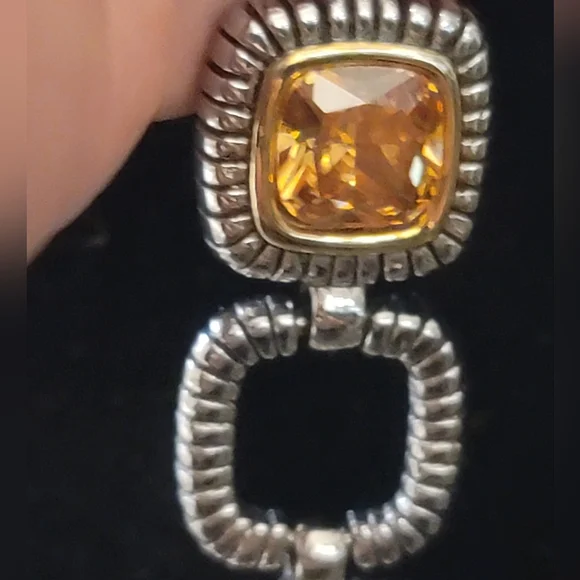 Simulated Yellow Topaz, Square Stations Bracelet - Vintage, Estate. - Picture 5 of 6